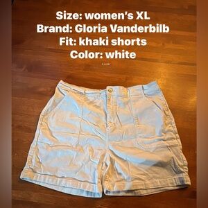 Gloria Vanderbilt Women's White Cargo Shorts